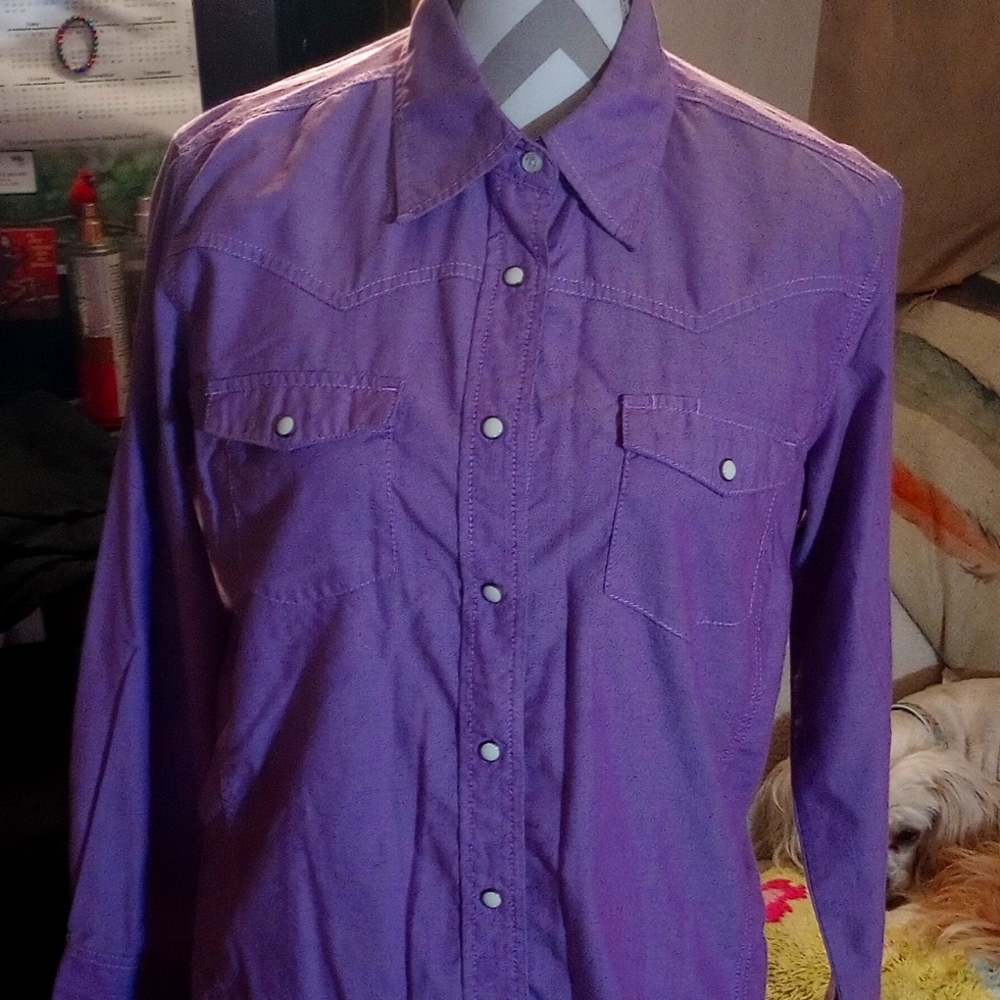 Button up western shirt with pearl buttons like new....